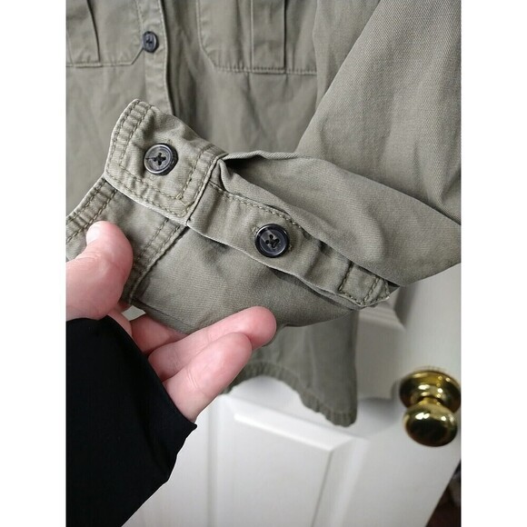 Forever 21 Olive Green Button Front Long Sleeve Army Shacket. Size S - Picture 8 of 12